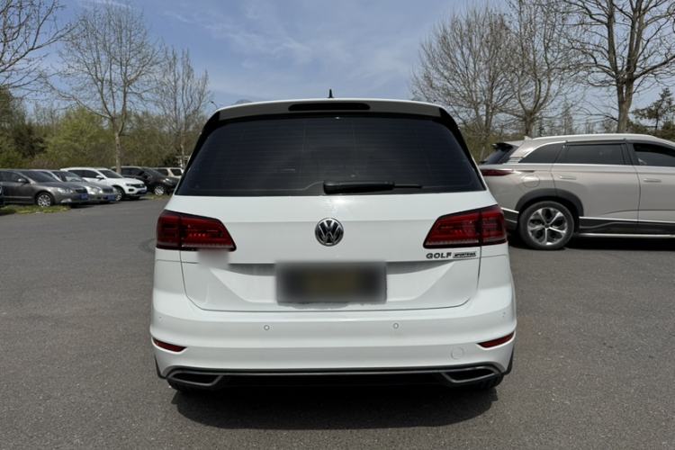 Used Volkswagen Golf Sportsvan 2019 280TSI Automatic Voyage Model China V Standard
