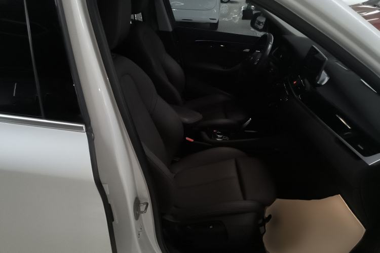 Used BMW X1 2020 sDrive20Li Premium Edition
