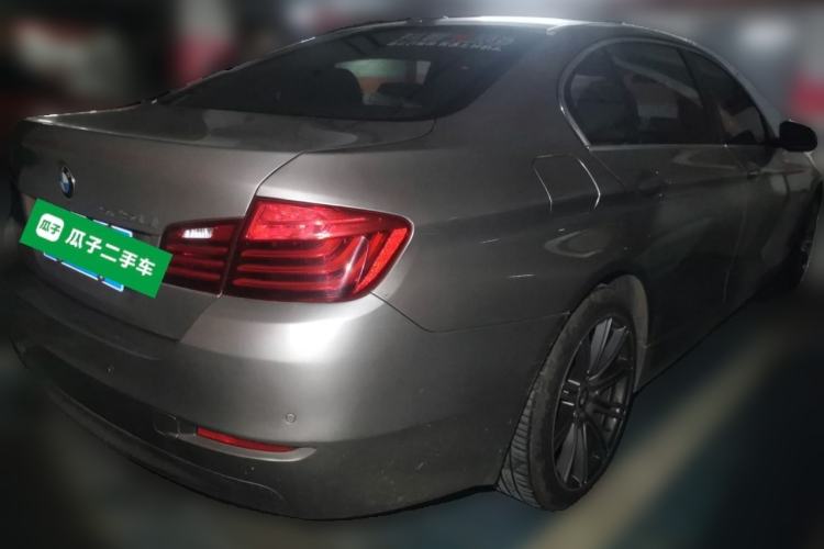 Used BMW 5 Series 2014 525Li Leading Model Rear Right 45 Deg