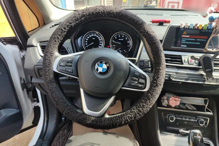 Used BMW 2 Series Gran Tourer 2019 220i Luxury Sports Package Steering Wheel