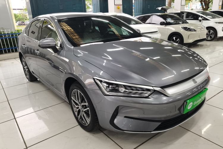 Used BYD Qin PLUS 2023 Champion Edition EV 420KM Superior Model Front Right 45 Deg