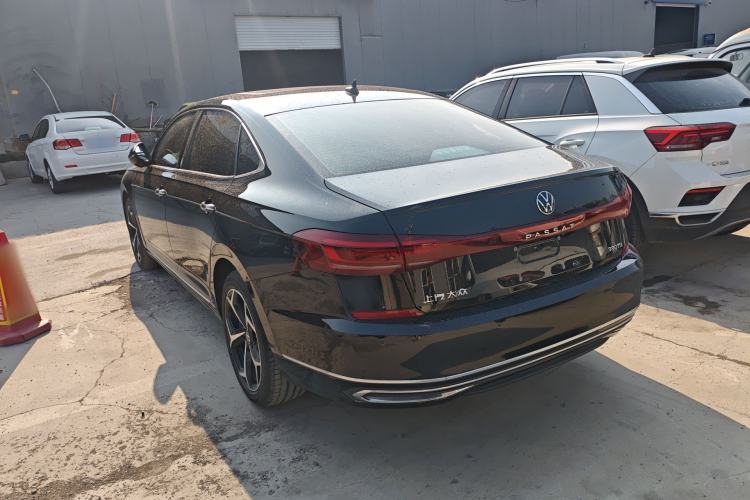 Used Volkswagen Passat 2025 Outstanding Model 380TSI Starry Dragon Glorious Edition