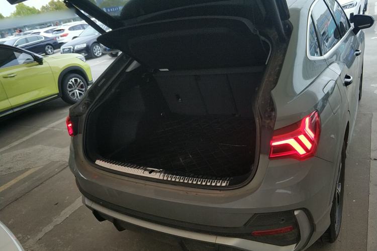 Used Audi Q3 Sportback 2020 40 TFSI Fashion Model Trunk