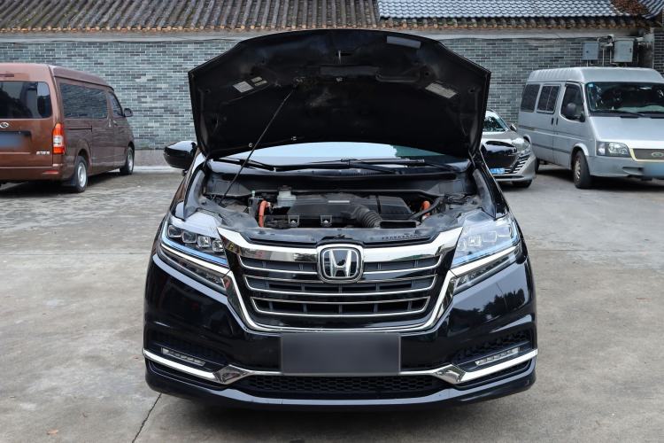 Used Honda Elysion 2019 2.0L Hybrid Luxury Edition
