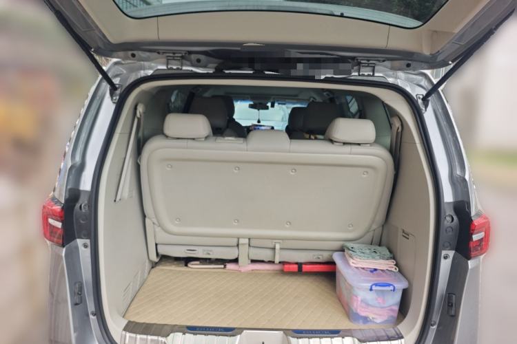 Used Buick GL8 2023 Land Executive Class Comfort Model
