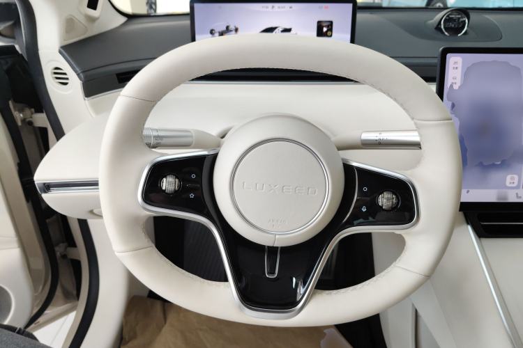 Used Hima Luxeed S7 2024 Max+ Rear-Drive Ultra-Range Intelligent Driving Edition
