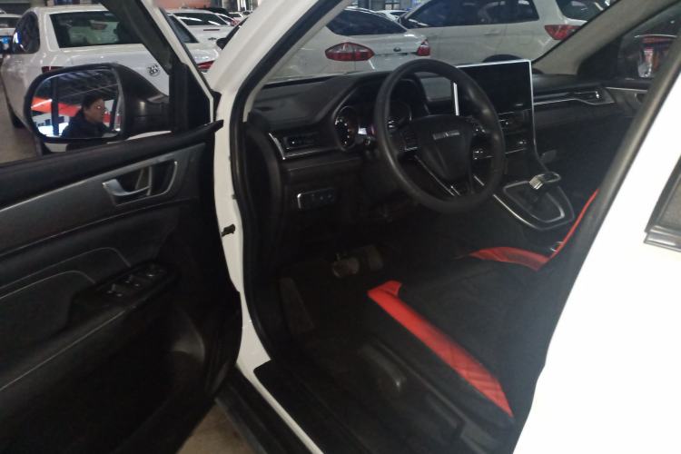 Used Haval M6 2021 PLUS 1.5T DCT Elite Smart Connectivity Model
