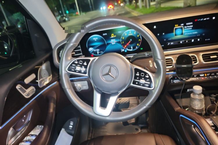 Used Mercedes-Benz GLE 2020 Restyled GLE 350 4MATIC Fashion Edition Steering Wheel