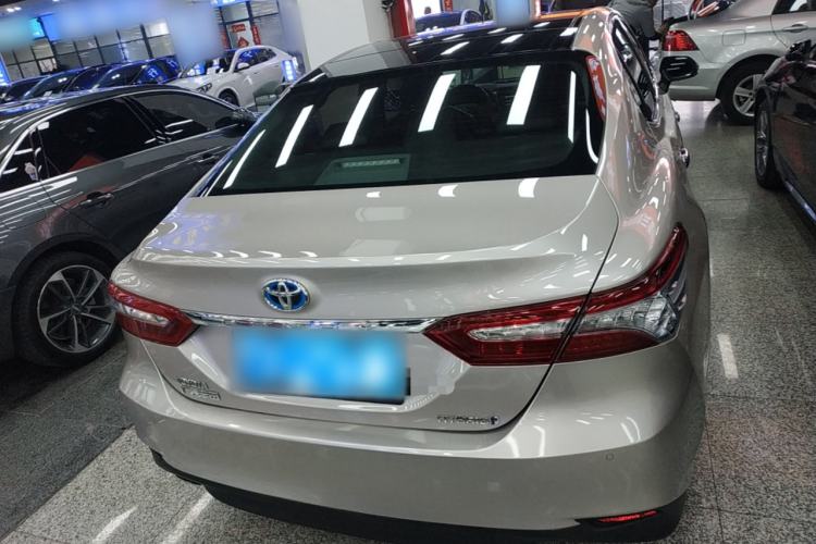 Used Toyota Camry 2018 Dual-Engine 2.5 HG Luxury Edition Rear