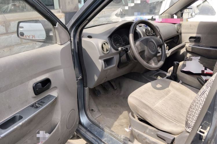 Used Wuling Hongguang 2014 1.5L Base Version Driver Seat