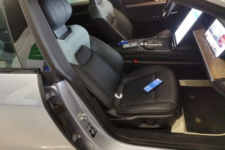 Used NETA S 2022 Extended-Range Version 1160 km Range Rear-Wheel Drive Mid-Grade
