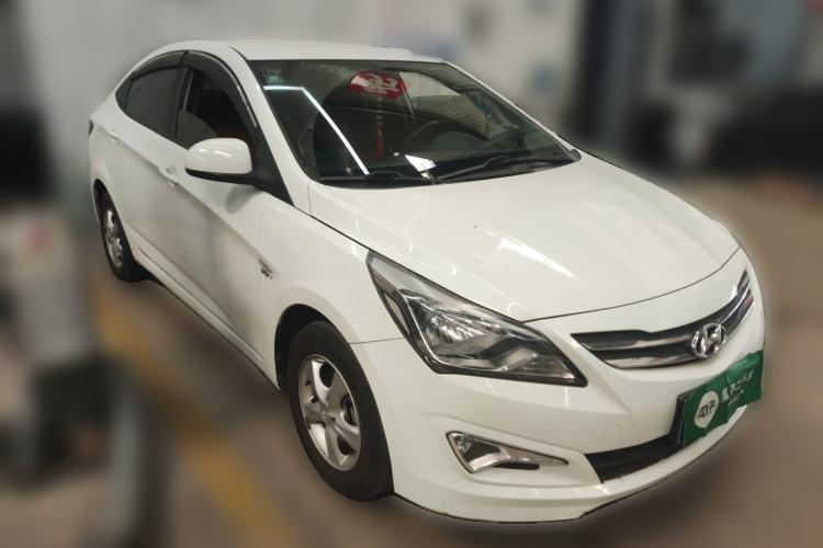 Used Hyundai Verna (older generation) 2014 1.4L Manual Smart GLS Trim
