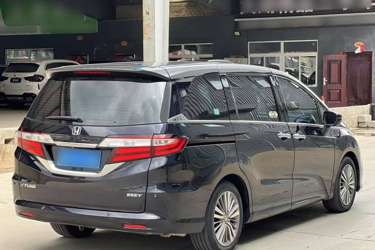 Used Honda Odyssey 2018 2.4L Luxury Edition
