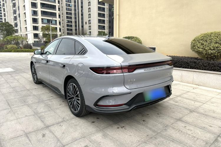 Used BYD Han 2025 DM-i Intelligent Driving Edition 125KM LiDAR Flagship Model Exterior 3