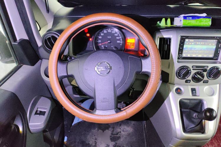 Used Nissan NV200 2013 1.6L Luxury Model China IV Standard Steering Wheel