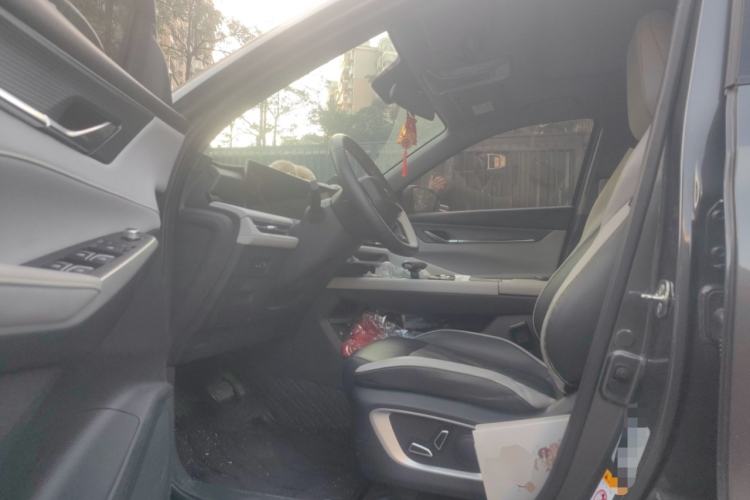 Used Changan CS75 PLUS 2023 3rd Generation 1.5T Automatic Prestige Model
