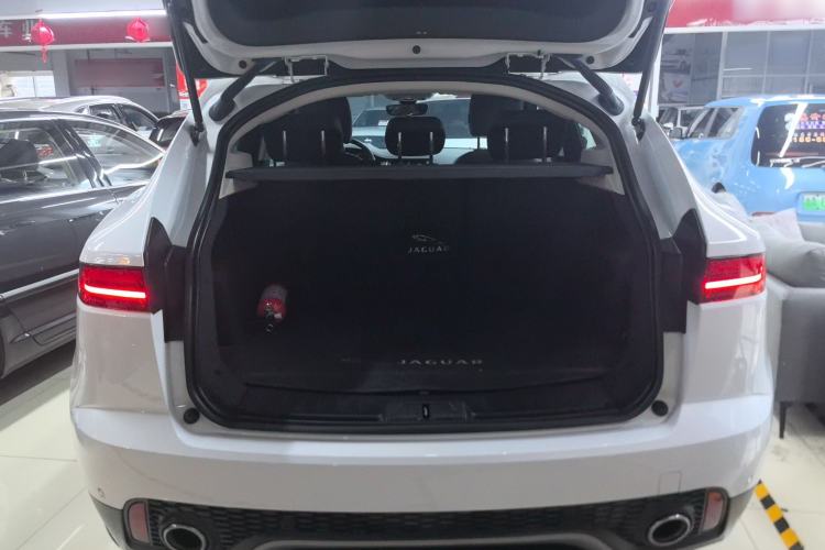 Used Jaguar E-PACE 2018 P200 S China VI Trunk