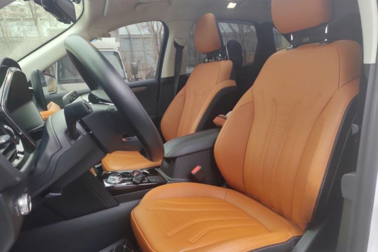 Used Ford Escape 2020 EcoBoost 245 Four-Wheel Drive Luxury Edition
