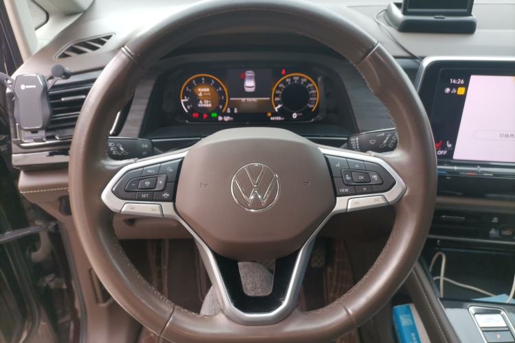 Used Volkswagen Viloran 2022 330TSI Luxury Edition
