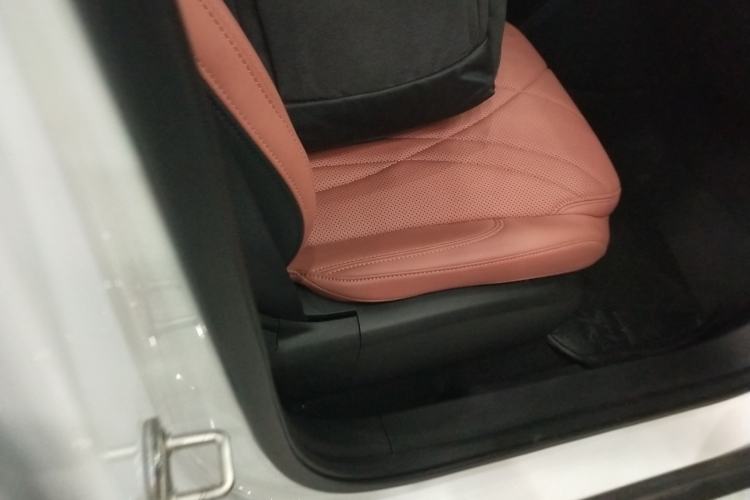 Used Geely Galaxy L6 2025 EM-i 140km Explorer+ Edition