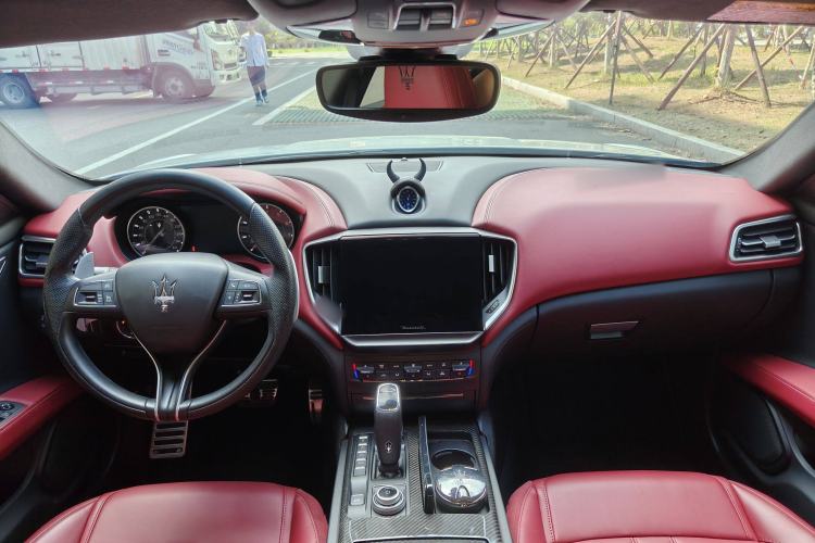 Used Maserati Ghibli 2022 3.0T Modena
