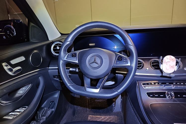 Used Mercedes-Benz E-Class 2018 Facelift E 200 L Sport Edition