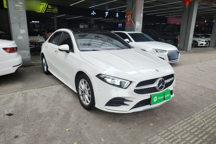 Used Mercedes-Benz A-Class 2021 A 200 L Sport Sedan Fashion Model
