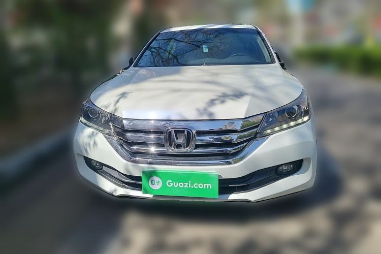 Used Honda Accord 2015 2.0L LX Comfort Edition Front