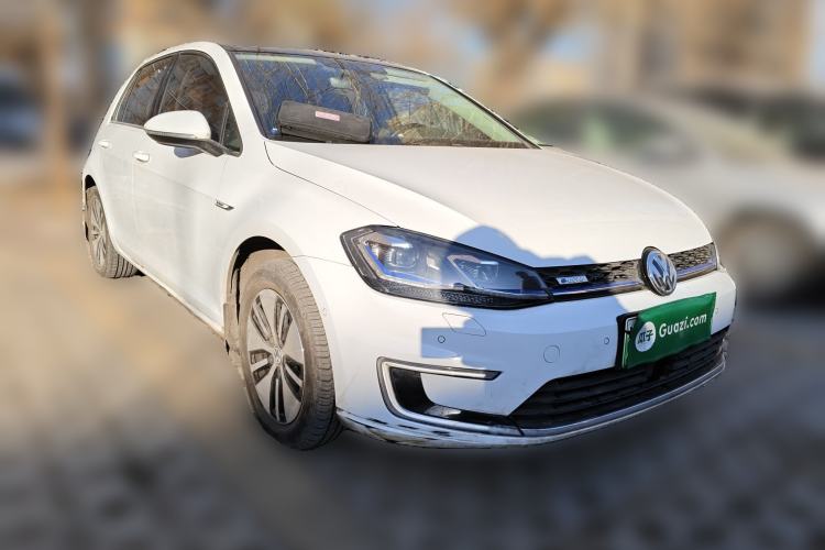 Used Volkswagen Golf Pure Electric 2020 Chariot Pro Front Right 45 Deg