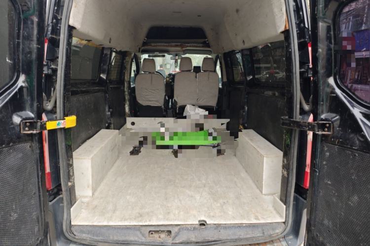 Used Ford Transit 2017 2.0T Diesel Multi-Function Commercial Vehicle Mid-Drive Mid-Roof China V Standard