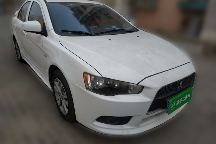 Used Mitsubishi Lancer EX 2014 Racing Edition 1.8L CVT Comfort Model Front Right 45 Deg