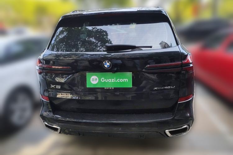 Used BMW X5 2023 xDrive 30Li Luxury M Sport Package
