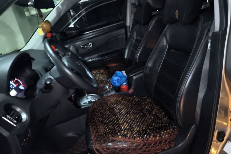 Used Renault Koleos 2012 2.5L Two-Wheel Drive Comfort Edition with Navigation