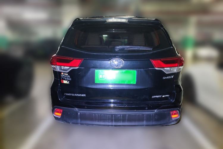 Used Toyota Highlander 2018 2.0T Four-Wheel Drive Luxury Edition 7 Seats China V Emission Standard