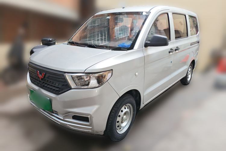 Used Wuling Hongguang V 2019 1.5L Jingqu Version China VI LAR