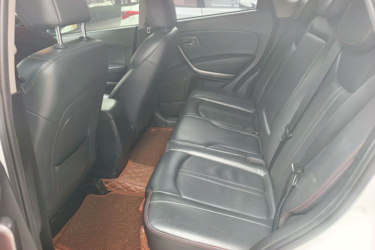 Used Bestune X80 2017 2.0L Manual Luxury Edition
