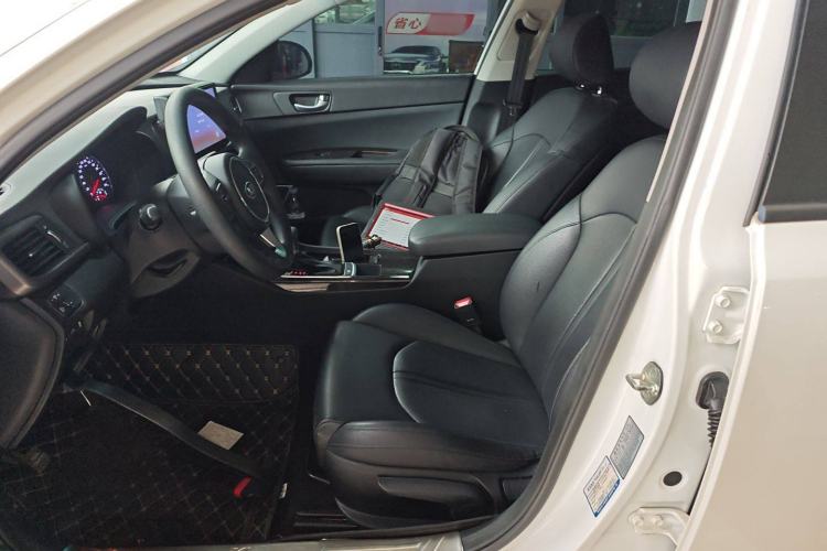 Used Kia K5 2016 2.0L Automatic GLS