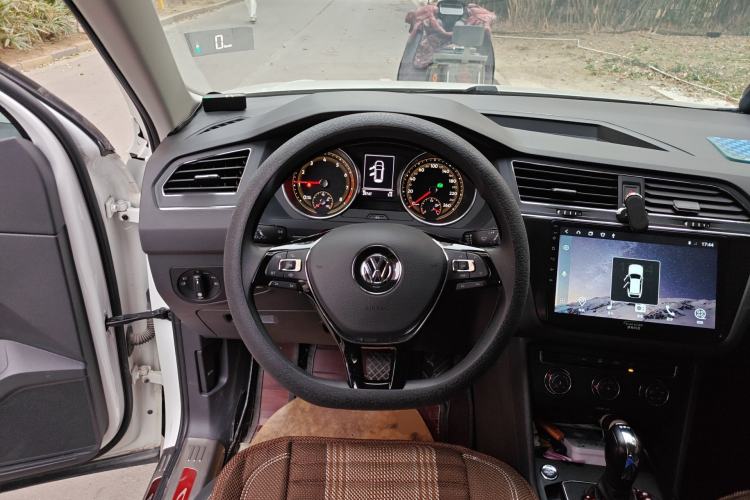 Used Volkswagen Tiguan L 2019 330TSI Automatic Two-Wheel Drive Luxury Edition China VI Standard