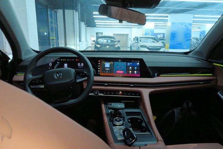 Used Changan CS75 PLUS 2024 3rd Generation Champion Edition 1.5T Intelligent Drive Dynamic Model