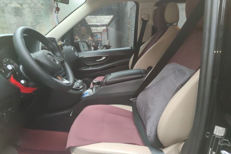 Used Mercedes-Benz Vito 2018 2.0T Business Version China VI Emission Standard Left Front Seat