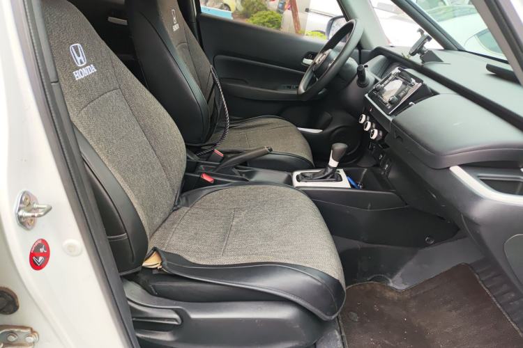 Used Honda Fit 2021 1.5L CVT Trendy Edition Right Front Seat