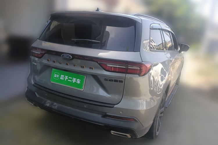 Used Ford Equator 2023 EcoBoost 225 Obsidian Orange Edition Prestige 7-Seater (2/2/3)
