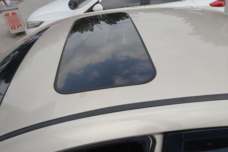 Used Geely Auto Emgrand 2017 Sedan Million Edition 1.5L Manual - Upward Version