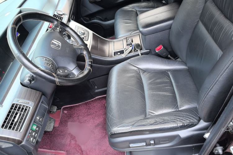 Used Honda Elysion 2012 2.4L VTi-S Prestige Edition Left Front Seat