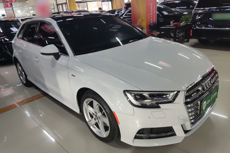 Used Audi A3 2020 Sportback 35 TFSI Fashion Edition China VI Emission Standard Front Right 45 Deg
