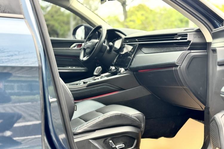 Used Lynk & Co 05 2022 2.0T Two-Wheel Drive Shine Halo
