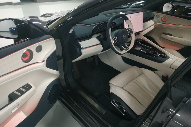 Used Zeekr 001 2026 95° All-Wheel-Drive Max Edition Driver Seat