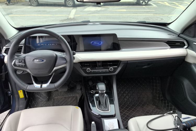 Used Ford Escort 2021 1.5L Automatic Diamond Edition Center Console