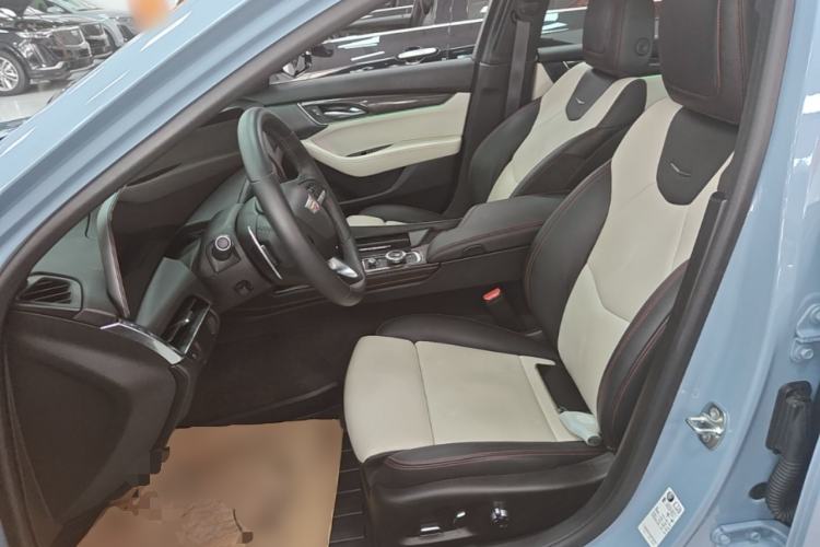 Used Cadillac CT5 2025 28T Track Performance Edition + Peak Track Optional Package
