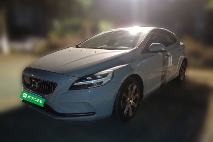 Used Volvo V40 2018 T3 Zhiya Edition